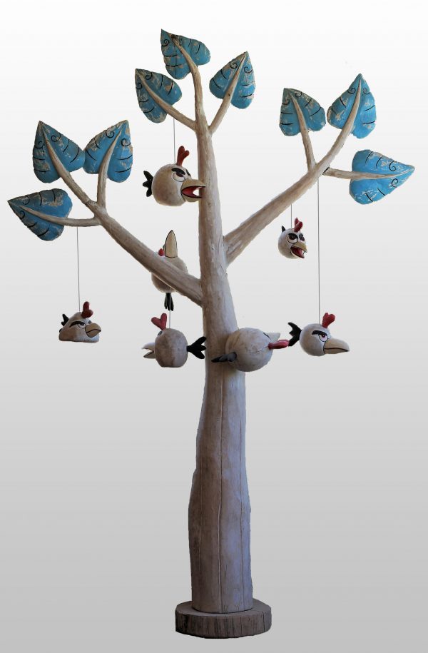 Sculpture en bois : Tree and birds par l'artiste peintre Teja Astawa